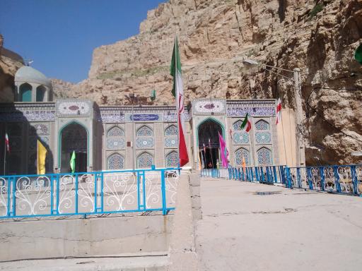 عکس بقعه بی بی حکیمه