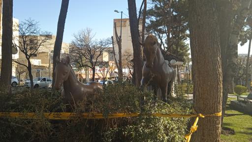 عکس میدان استقلال (اسبی)