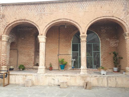 عکس آرامگاه سرداران مکری