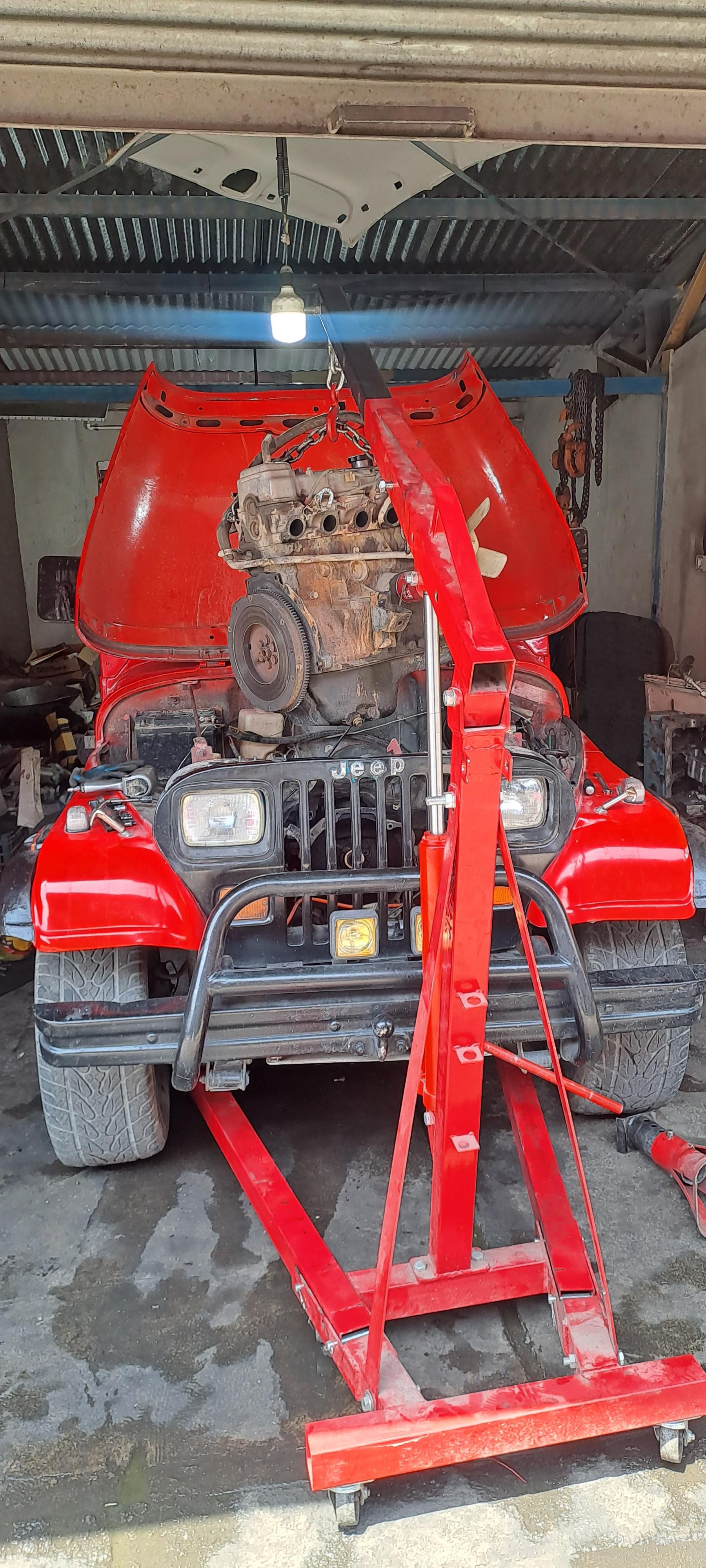 عکس تعمیرگاه ایران افرود