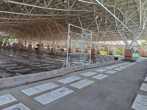 عکس گلزار شهدای وادی رحمت تبریز