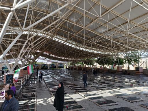 عکس گلزار شهدای وادی رحمت تبریز