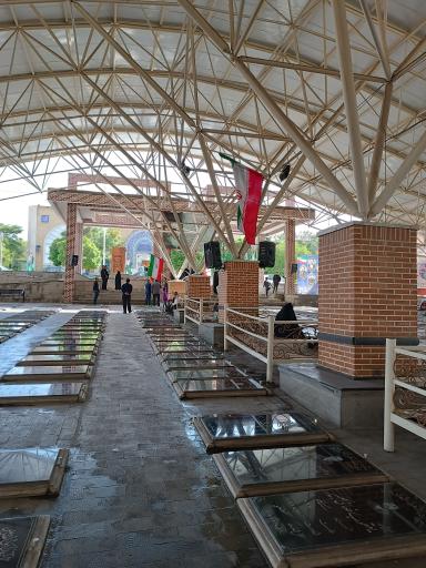 عکس گلزار شهدای وادی رحمت تبریز