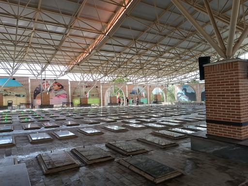 گلزار شهدای وادی رحمت تبریز