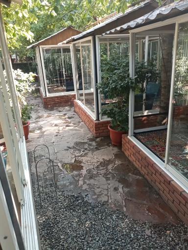 عکس  رستوران شاندیز