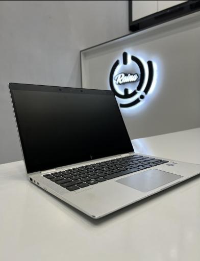 عکس لپتاپ راینا