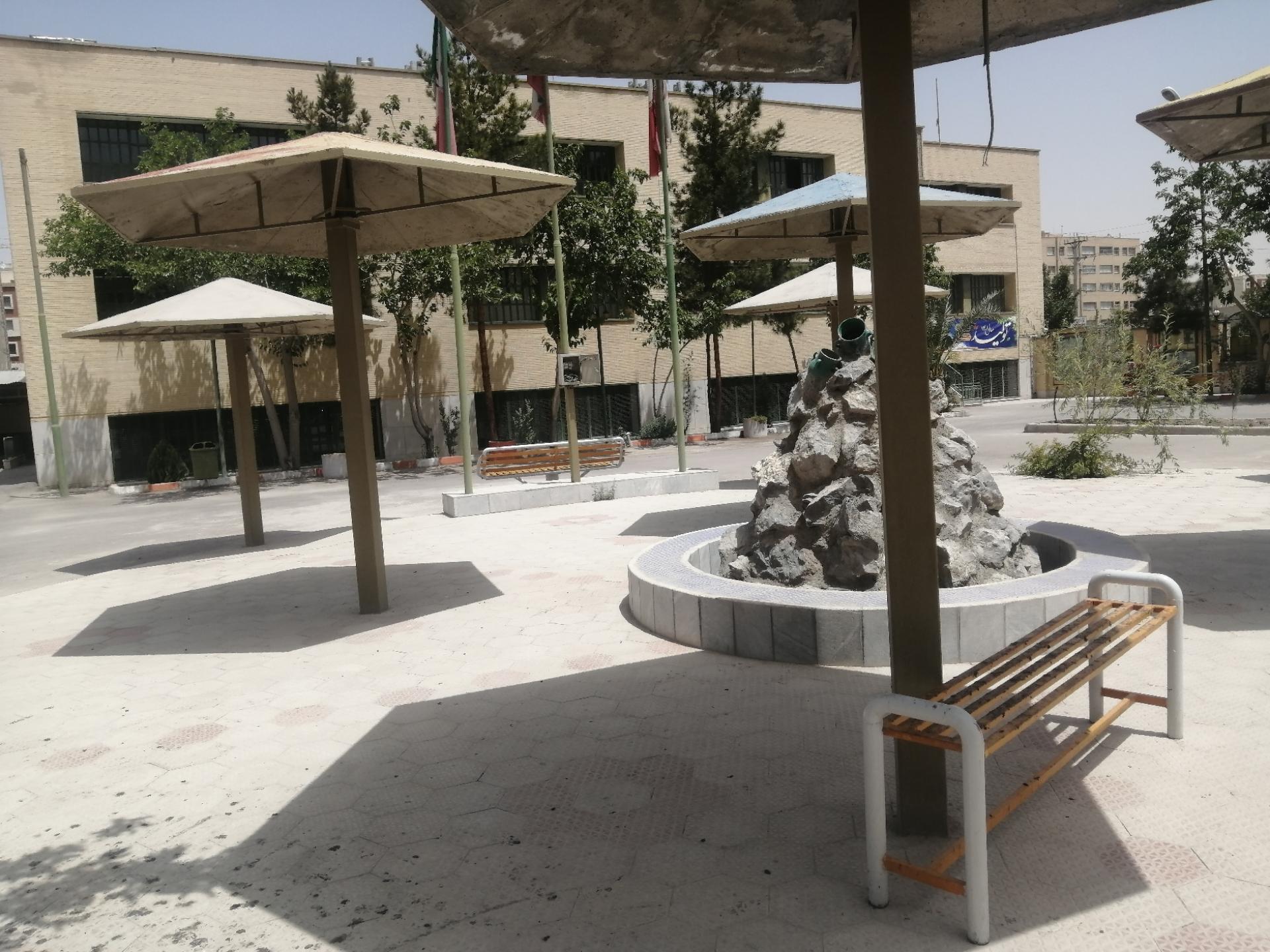 عکس دانشکده فنی وحرفه ای سروش ( شهید محمد صیرفیان)