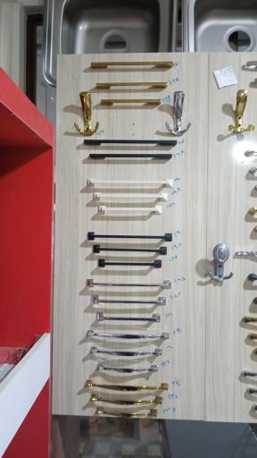 عکس فروشگاه صمدی یراق کابینت و تختخواب