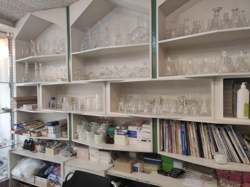 عکس تجهیزات آزمایشگاهی فدک