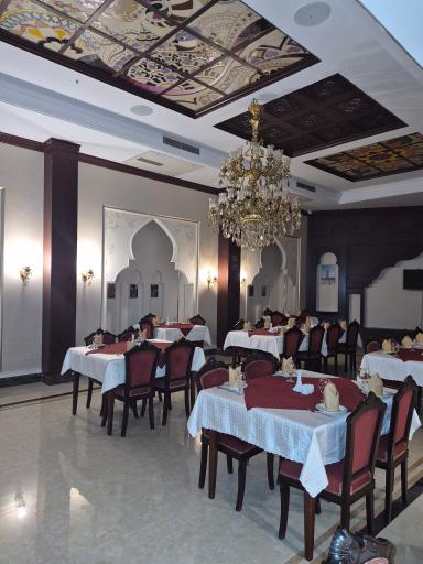 عکس رستوران سنتی کاخ موراکو