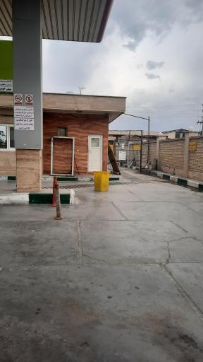 عکس پمپ گاز CNG بهارستان