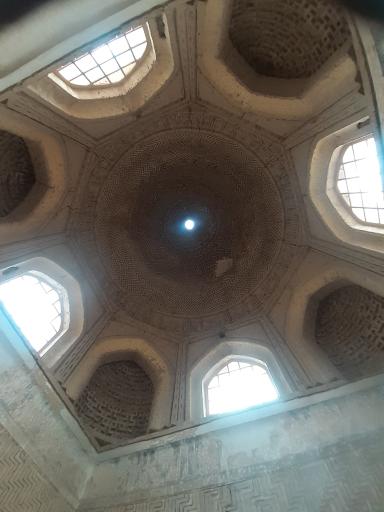 عکس مسجد قدیمی سنگ بست