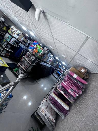 عکس مجموعه فروشگاه بومی