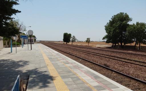 عکس ایستگاه راه آهن آبیک