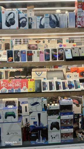 عکس آرنا موبایل