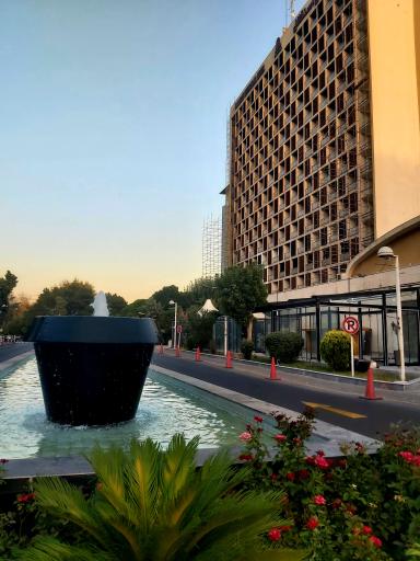 عکس هتل پارسیان استقلال