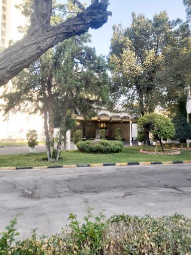 عکس هتل پارسیان استقلال