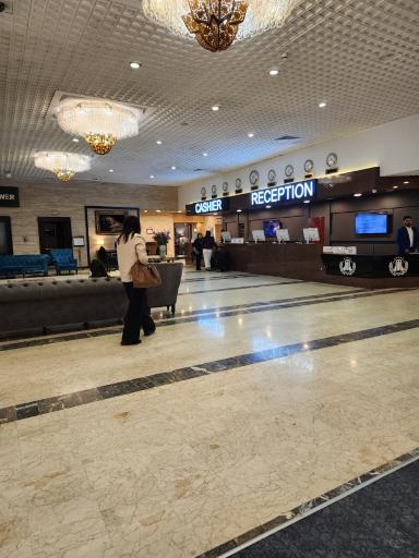 عکس هتل پارسیان استقلال