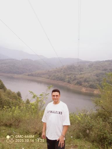 عکس سد دریاچه لفور