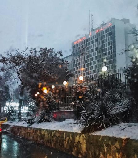 عکس هتل پارسیان استقلال