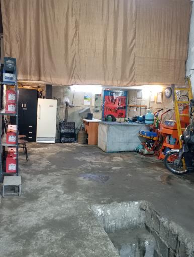 عکس باطری سازی حسین نگهداری