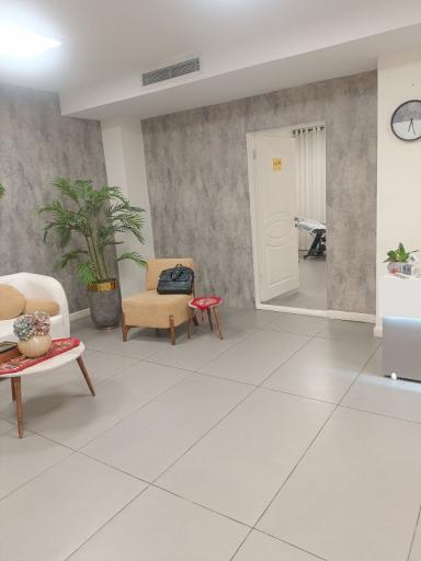 عکس کلینیک زیبایی نچرال پلاس