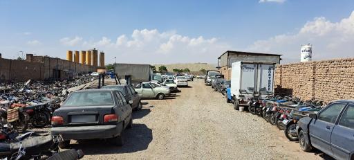 عکس پارکینگ ولیعصر