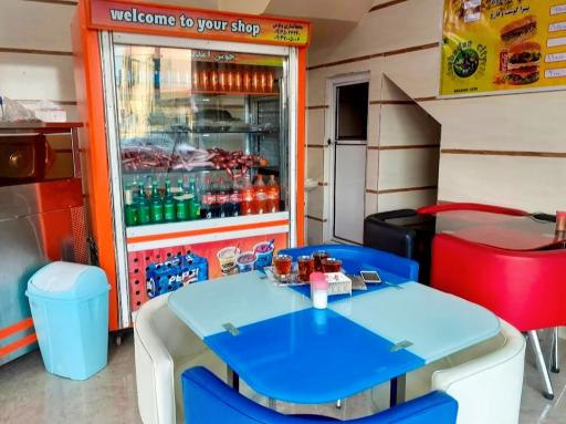 عکس ساندویچی سفارت آبادان