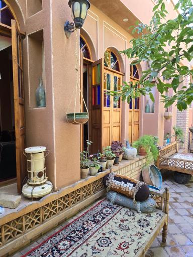 عکس اقامتگاه نخجیر