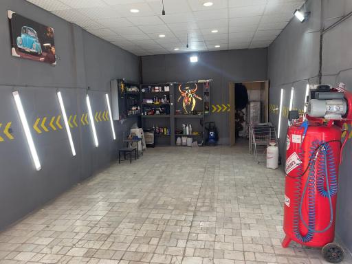 عکس مرکز تخصصی رنگ خودرو گاراژ طائی