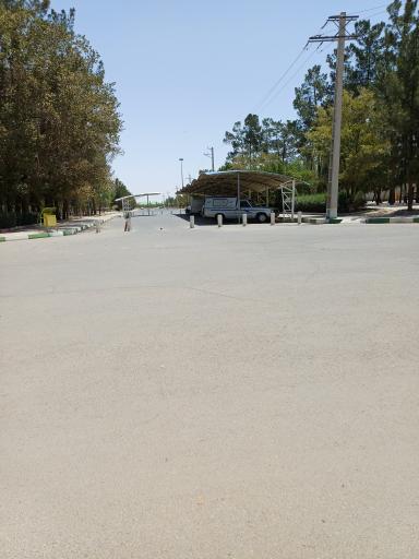 عکس پارکینگ آمبولانس