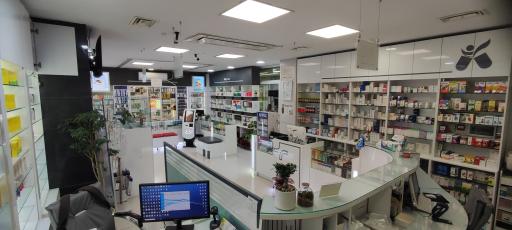 عکس داروخانه دکتر شیدادوست