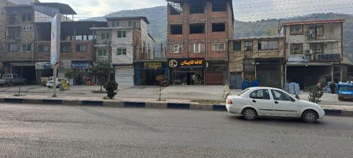 عکس باطری فروشی محتشم