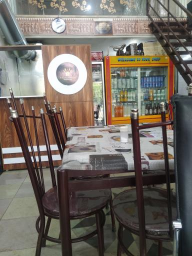 عکس بیرون بر برادران رعنایی