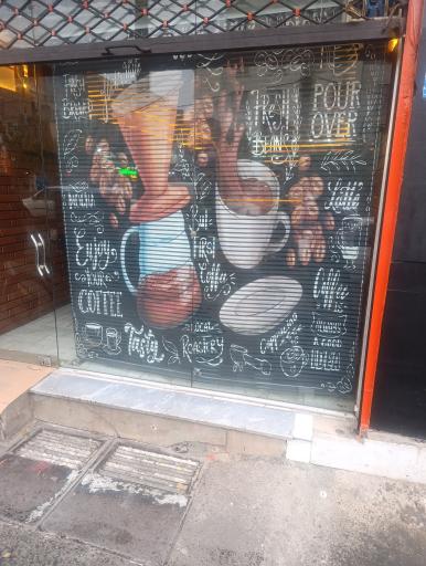 عکس کافه آقا جون