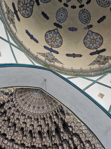 عکس ایوان مقصوره