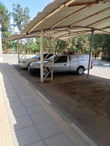 عکس پارکینگ آمبولانس