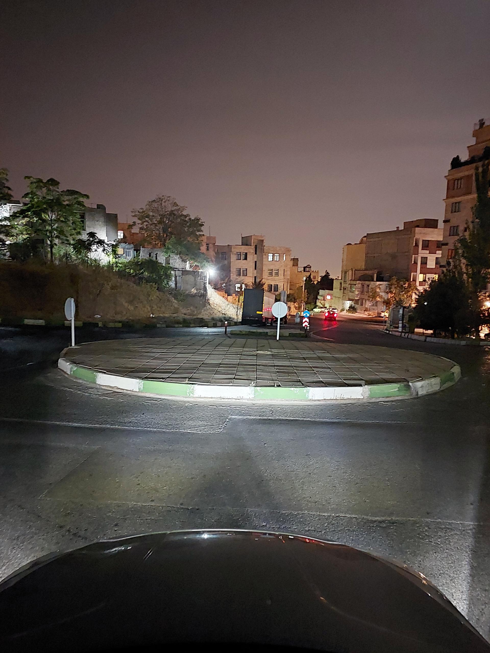 عکس میدان آبادان