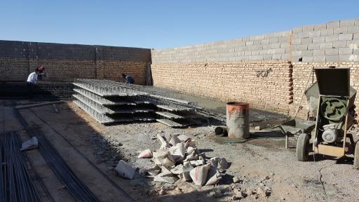 عکس کارگاه تیرچه بلوک آقایی
