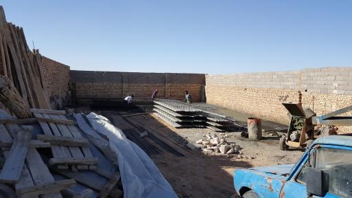 عکس کارگاه تیرچه بلوک آقایی