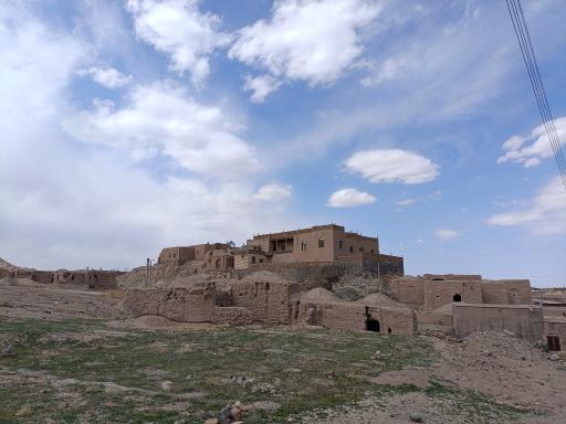 عکس اقامتگاه بوم گردی زرشکده افین