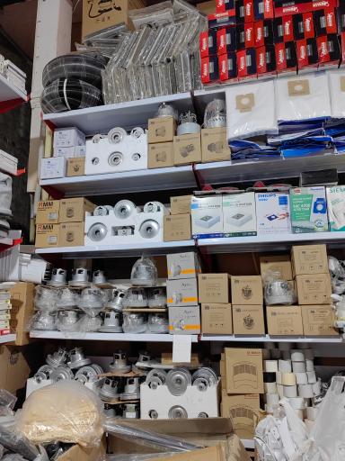 عکس فروشگاه البرز یدک