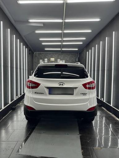 عکس کارشناسی خودرو و تشخیص رنگ خودرو محمدی شعبه ۲