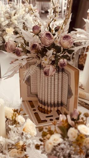 سالن عقد نلورا