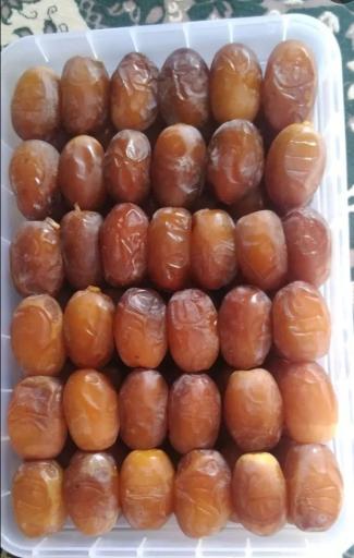 عکس حلوا ارده و خرما ممتاز مهرداد