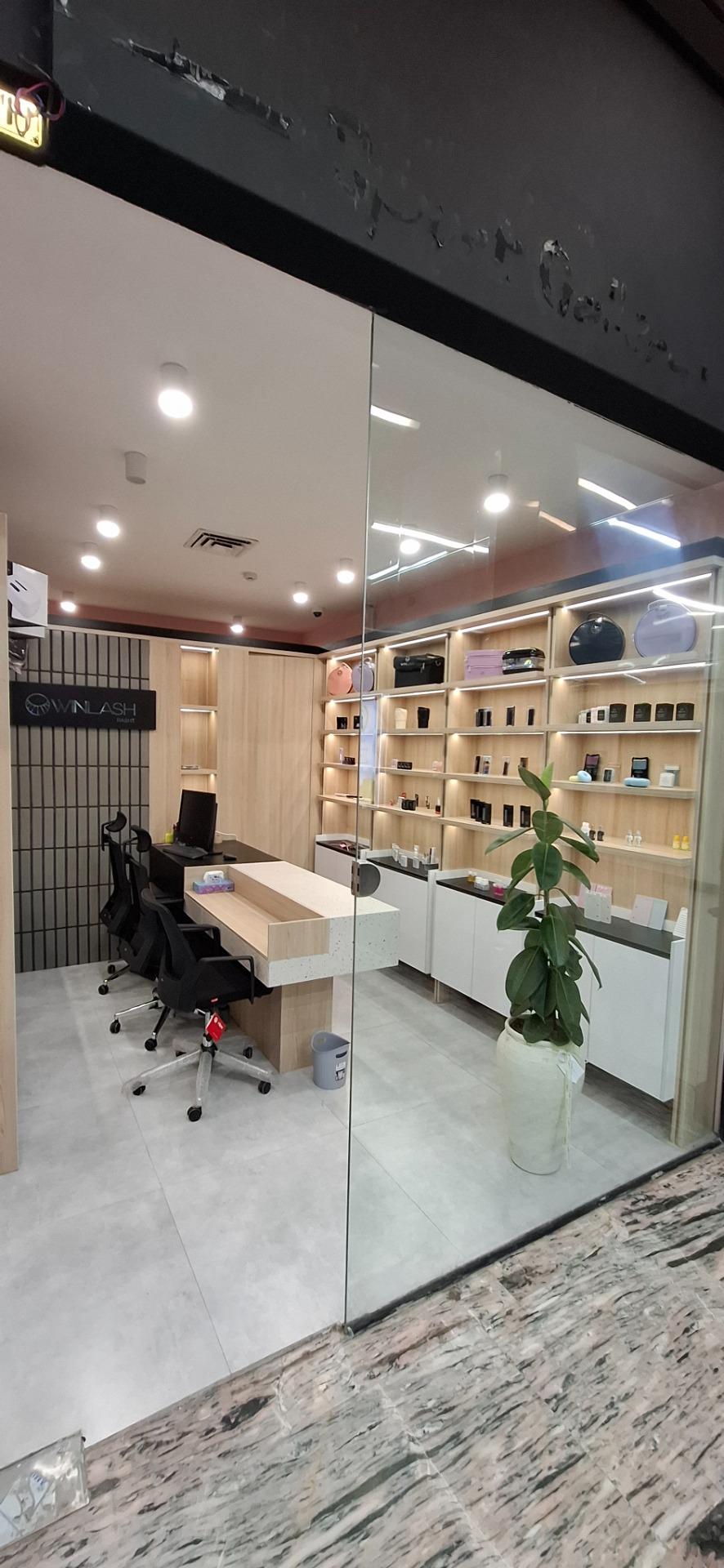 عکس فروشگاه وینلش رشت