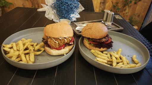 عکس کافه فست فود شاین