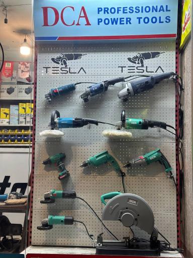 عکس تعمیرات ابزار تسلا