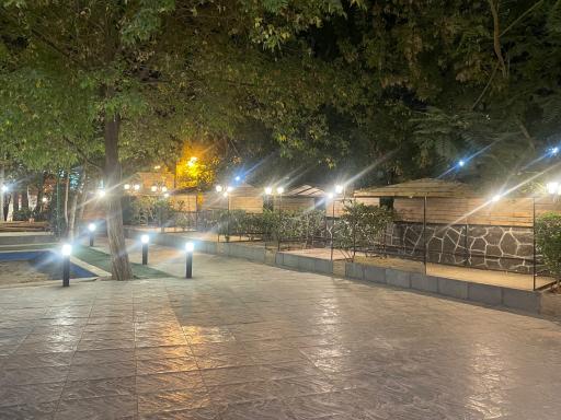 عکس باغ رستوران آریل