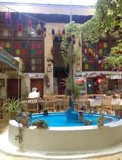 عکس هتل سنتی گلشن